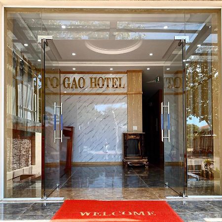 Gao Hotel Chi Khu Co Ong Exterior photo